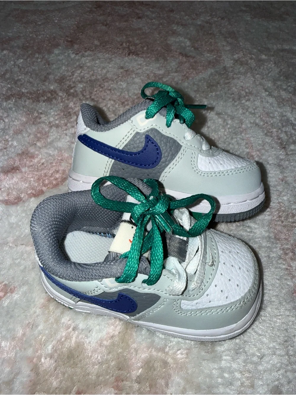 Nike lightweight kids